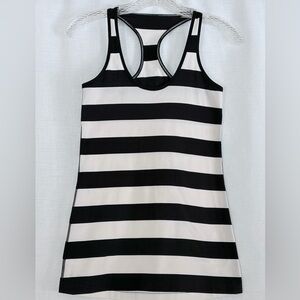 Lululemon Cool Racerback women’s Top Tank, black/white wide stripes. Size 6
